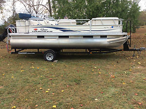 2008 SUNTRACKER 21 FT PARTY BARGE EVINRUDE 50HP