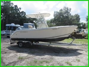 2013 Cobia 217 Center Console T-Top w/ Yamaha 150 HP 4 Stroke