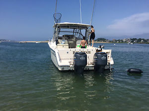 2005 Grady White 33 Express