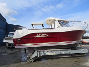 2009 Arvor 215 sports fisher. Pilothouse.  CUMMINS Turbo diesel.
