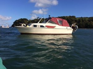 Fjord 27 5 berth motor cruiser