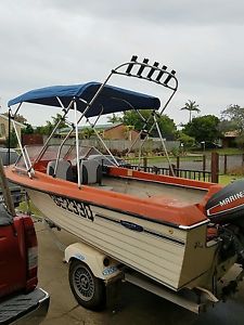 1983 sportsman craft 4.2m boat with 60hp mariner on galvanised trailer