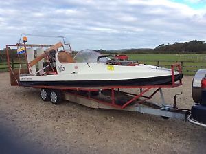 Hovercraft. UH 19P