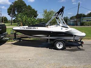 2015 Scarab 165 with only 16 Hours!