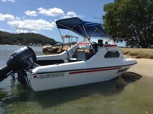 Half Cabin Cuddy Cabin Yamaha 4 Stroke  Outboard 2006