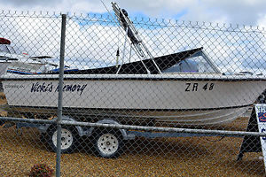 17 ft Caribbean,fibreglass boat,Has all the goodies.