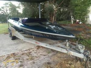 1985 SLEEKCRAFT SKI BOAT