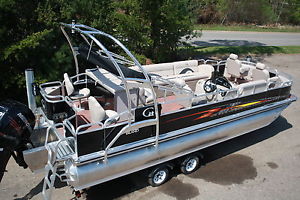 Demo 24 ft pontoon boat with 250 four stroke and trailer