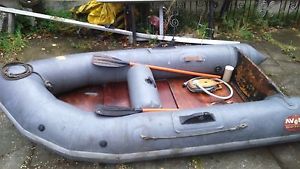 avon inflateable 2.7m