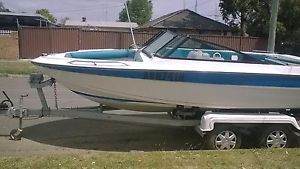 20ft mercruiser inboard