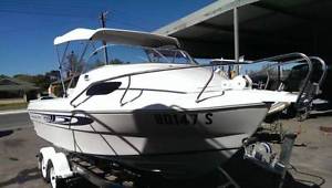 2004 5500SF ClassicCraft - Brand New Dunbier Trailer!!!!!