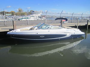 2015 Rinker Captiva 276 BR