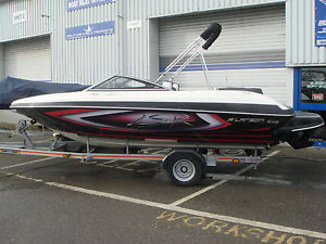 2013 Larson LSR 2000 Bowrider