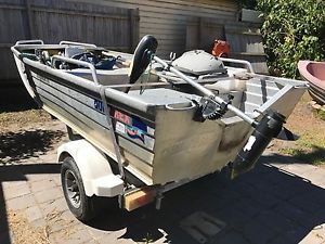 3.5M v nose punt Quintrex Explora and Trailer 2000 mod all rego ready for use.