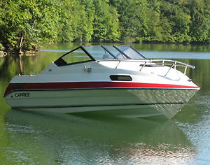 1988 B&B Boat and Yacht Works  Caprice