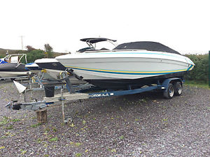 Formula 252 Bowrider