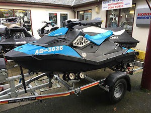 Seadoo Spark 2up 90hp iBR 2016  - SBS Roller Trailer lots of extras. Warranty!