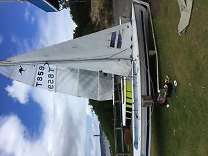Lightwieght Sharpie dinghy sailboat yacht