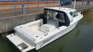 boat 25ft sports fisher with trailer