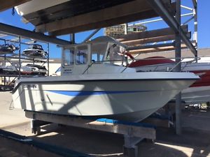 GUYMARINE ANTIOCHE 600 + HONDA 100 4-STROKE - LOW HOURS - FREE DRYSTACK STORAGE