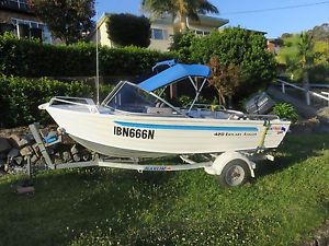 QUINTREX 420 ESTUARY ANGLER