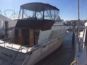 1981 Carver Boats Mariner