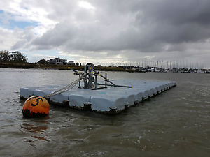 CUBISYSTEM Modular floating dock / pontoon