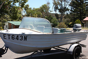 4.2 m Brooker boat