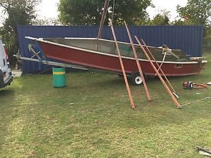 Sailing boat (Bolger Birdwatcher)