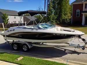 Immaculate 2012 Chaparral 206 SSI, Only 133 Hrs, Under Warranty, Garage Kept