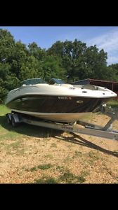 2007 Sea Ray SunDancer 270