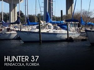 1984 Hunter 37