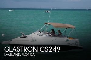2004 Glastron GS249