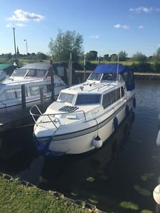 24' Cabin Cruiser - Excellent condition - £13,750 ONO - Peterborough