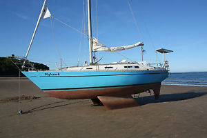 sadler 32 bilge keel