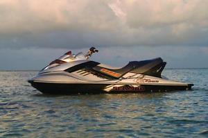 Seadoo rxt 255 rs 2009 low hours might take a car or bike in px