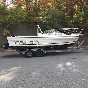 1993 Robalo 2160