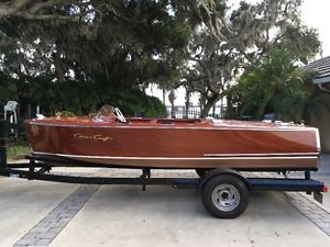1947 Chris Craft 17ft Runabout Custom Deluxe