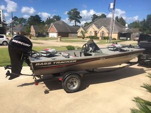 2012 Bass Tracker 165 Pro