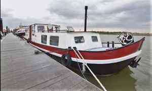 Dutch Barge AAk 60ft house boat liveaboard with mooring near London