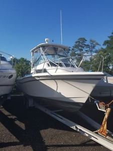 1994 Grady White 252 Sailfish sportbridge