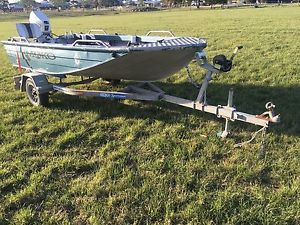 30 HP JOHNSON Aluminium Boat