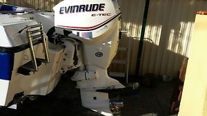 2004 kingfisher boat fibre glass 5.2 2008 E-tec 115 hp 130hrs