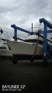 1981 Bayliner 3270 Explorer Motor Yacht