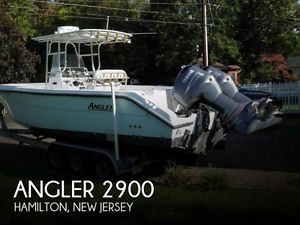 2003 Angler 2900
