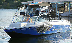 2006 Correct Craft Super Air Nautique 220