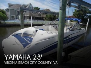 2004 Yamaha SX230 Jet Boat