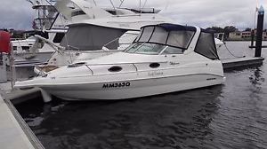 Used boat   Mustang  club sport 2400
