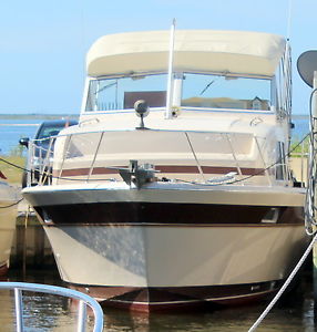 1981 Chris Craft 350 Catalina