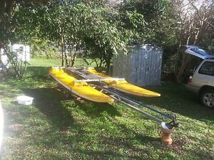Cataraman and Wind surfer combination - Itzacat - Off the Beach Fun Machine